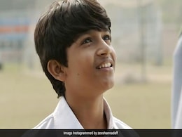 MS Dhoni के छोटे माही का आज बदल गया है पूरा लुक, लेटेस्ट तस्वीर देख फैंस बोले- ये बच्चा तो गबरू जवान बन गया... MS Dhoni के छोटे माही का आज बदल गया है पूरा लुक, लेटेस्ट तस्वीर देख फैंस बोले- ये बच्चा तो गबरू जवान बन गया...