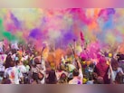 Delhi-NCR Holi Party: दिल्ली- एनसीआर में इन जगहों पर हो रही है धमाकेदार होली पार्टी, जानिए टिकट और डिटेल्स