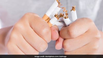 bat logo tobacco Bat british american tobacco hi-res stock photography and images