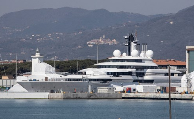 Is Mystery Yacht In Tuscany Putin's Pleasure Boat? Stunning Details Here
