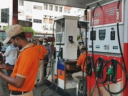 Fuel Price Today : एक हफ्ते से पेट्रोल-डीजल के दामों में राहत, लेकिन आज फिर बढ़ गया CNG का रेट Fuel Price Today : एक हफ्ते से पेट्रोल-डीजल के दामों में राहत, लेकिन आज फिर बढ़ गया CNG का रेट