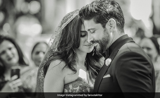 Farhan Akhtar On Life After Marriage With Shibani Dandekar: "This Just Feels...."