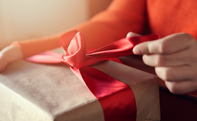 Women's Day 2022: Best Gifting Ideas To Celebrate Womanhood