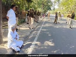 राजस्थान : वीरांगनाओं को धरनास्थल से हटाया गया, हिरासत में लिए गए BJP सांसद किरोड़ी लाल मीणा राजस्थान : वीरांगनाओं को धरनास्थल से हटाया गया, हिरासत में लिए गए BJP सांसद किरोड़ी लाल मीणा