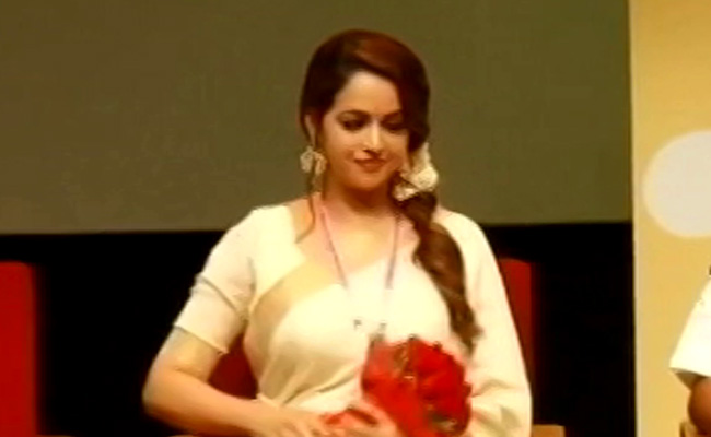 "Nothing To Hide": Kerala Actor, Sex Assault Survivor, Gets Big Welcome