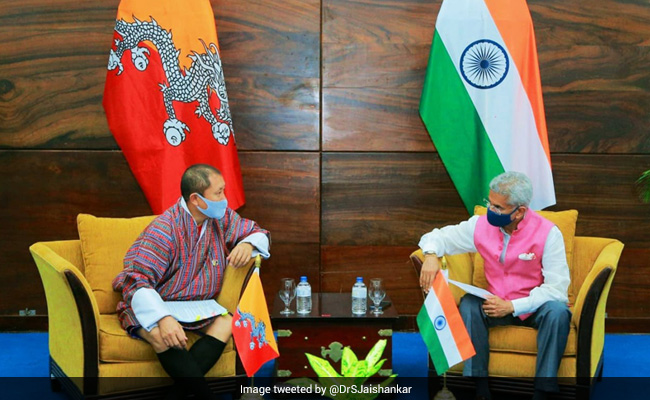 S Jaishankar Meets Nepali, Bhutanese Counterparts On Sidelines Of BIMSTEC