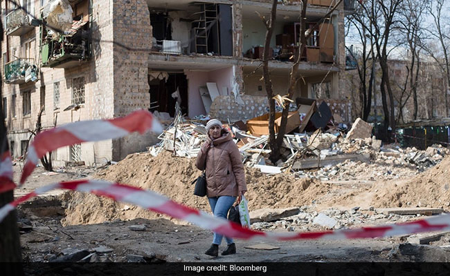 Is Russia-Ukraine Peace Deal Close? Moscow's Troop Pullback Has Answers