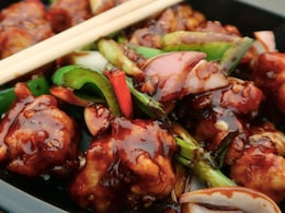 Salt And Pepper Chicken Recipe: Make This Spicy Indo-Chinese Classic For A Delicious Affair