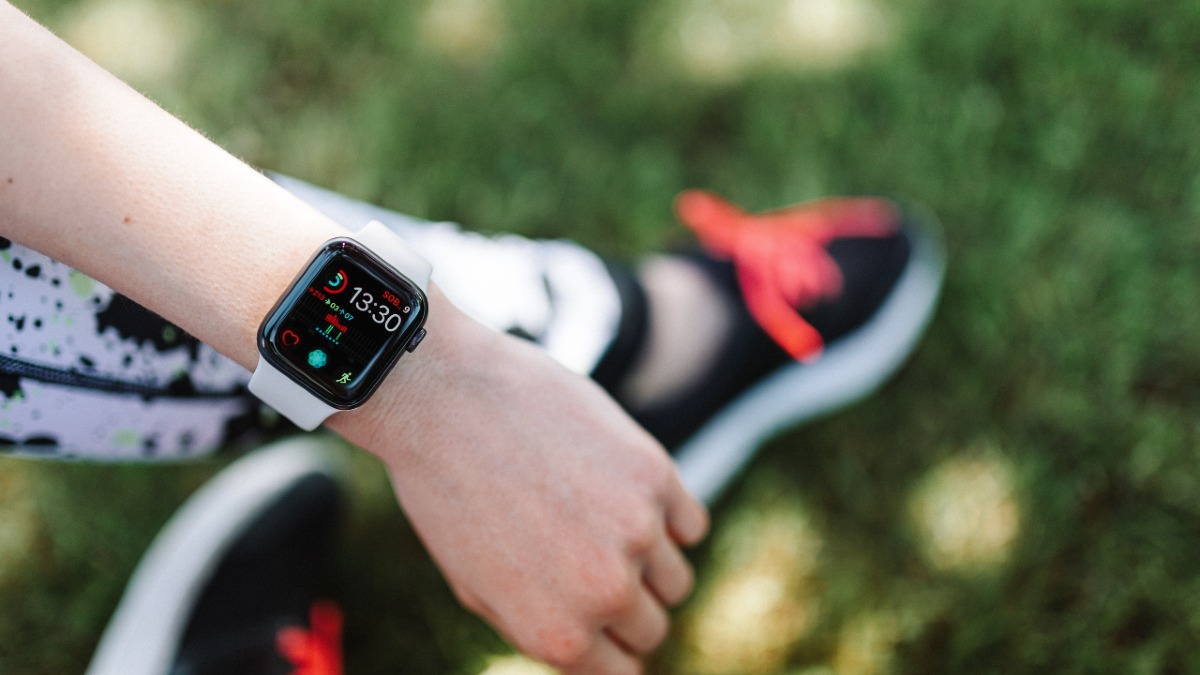 Smartwatches Could Help Identify Parkinson's Disease Symptoms Early, Claims Study