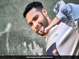 सिद्धांत चतुर्वेदी का 20 साल की उम्र में टूटा था दिल, बोले- उस लड़की के साथ मैं... सिद्धांत चतुर्वेदी का 20 साल की उम्र में टूटा था दिल, बोले- उस लड़की के साथ मैं...