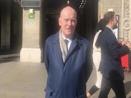 लंदन के स्टेशन पर दिखा बंगाली भाषा का जलवा, दीदी ने कहा- गर्व है, बंगाली को महत्व मिल रहा है लंदन के स्टेशन पर दिखा बंगाली भाषा का जलवा, दीदी ने कहा- गर्व है, बंगाली को महत्व मिल रहा है