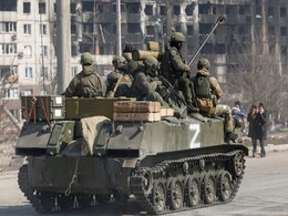 "Ukraine में ख़त्म हो रही Russia की ऊर्जा" : खुफिया एजेंसी MI6 का बयान, 'Putin के Cancer' पर कही ये बात "Ukraine में ख़त्म हो रही Russia की ऊर्जा" : खुफिया एजेंसी MI6 का बयान, 'Putin के Cancer' पर कही ये बात