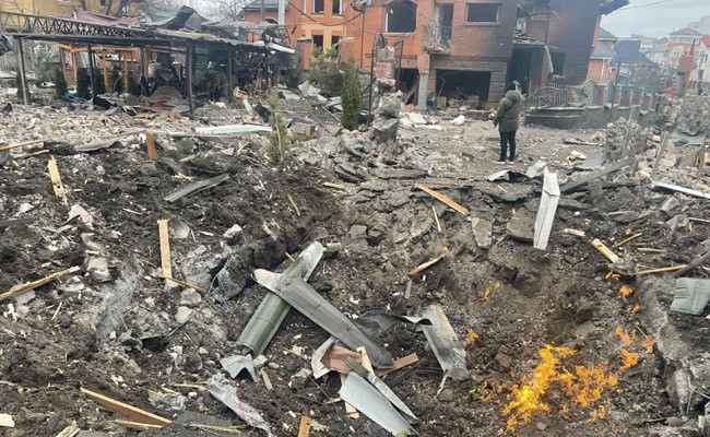 China Says Photo Of Its Troops At Russian Border Is Fake News: Report