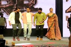 Aamir Khan Dances To <i>Naatu Naatu</i> With Alia, Jr NTR And Ram Charan Aamir Khan Dances To <i>Naatu Naatu</i> With Alia, Jr NTR And Ram Charan