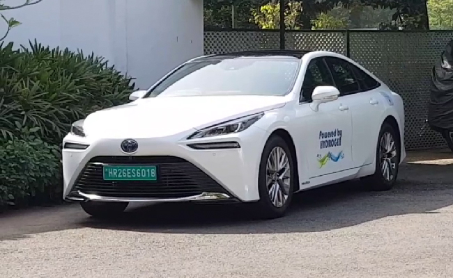 As Fuel Prices Soar, Nitin Gadkari Rolls Into Parliament In Hydrogen Car