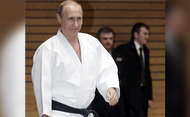 यूक्रेन पर हमले की वजह से व्लादिमीर पुतिन को लगा बड़ा झटका, वर्ल्ड ताइक्वांडो ने छीन ली ब्लैक बेल्ट