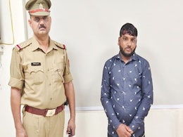 ऑनलाइन सेक्स रैकेट चलाने वाले गैंग का पर्दाफाश, एक आरोपी गिरफ्तार ऑनलाइन सेक्स रैकेट चलाने वाले गैंग का पर्दाफाश, एक आरोपी गिरफ्तार