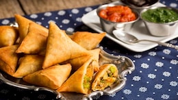 Can You Eat Samosa On A Weight-Loss Diet? 5 Easy Tips