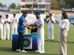 Dravid's Golden Speech Before Presenting 100th Test Cap To Virat Kohli