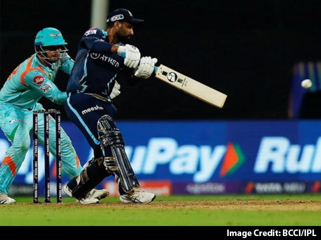 Mohammed Shami And Rahul Tewatia Hand Gujarat Titans Sensational Win In IPL Debut