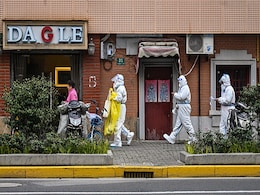 चीन के शंघाई में कोविड संक्रमण रोकने के लिए चरणबद्ध लॉकडाउन लागू चीन के शंघाई में कोविड संक्रमण रोकने के लिए चरणबद्ध लॉकडाउन लागू