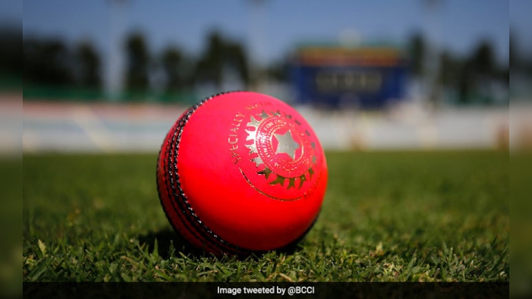 अब टेस्ट मैच के बीच में बदलेगा गेंद का रंग, रेड बॉल की जगह कर पाएंगे पिंक बॉल का इस्तेमाल, ICC ने दी मंजूरी