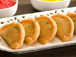 When Is Holi 2025? 5 Classic Dishes You Cannot Miss