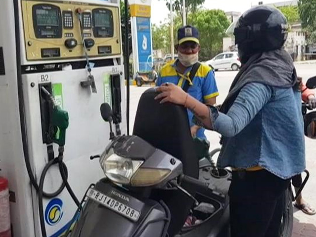 Petrol, Diesel Prices Hiked By Up To Rs. 4.10 Per Litre In One Week