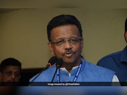 टीएमसी नेता ने कहा, 'मुस्लिम होंगे बहुसंख्यक', बीजेपी बोली... क्या बांग्लादेश बनाने का इरादा? टीएमसी नेता ने कहा, 'मुस्लिम होंगे बहुसंख्यक', बीजेपी बोली... क्या बांग्लादेश बनाने का इरादा?