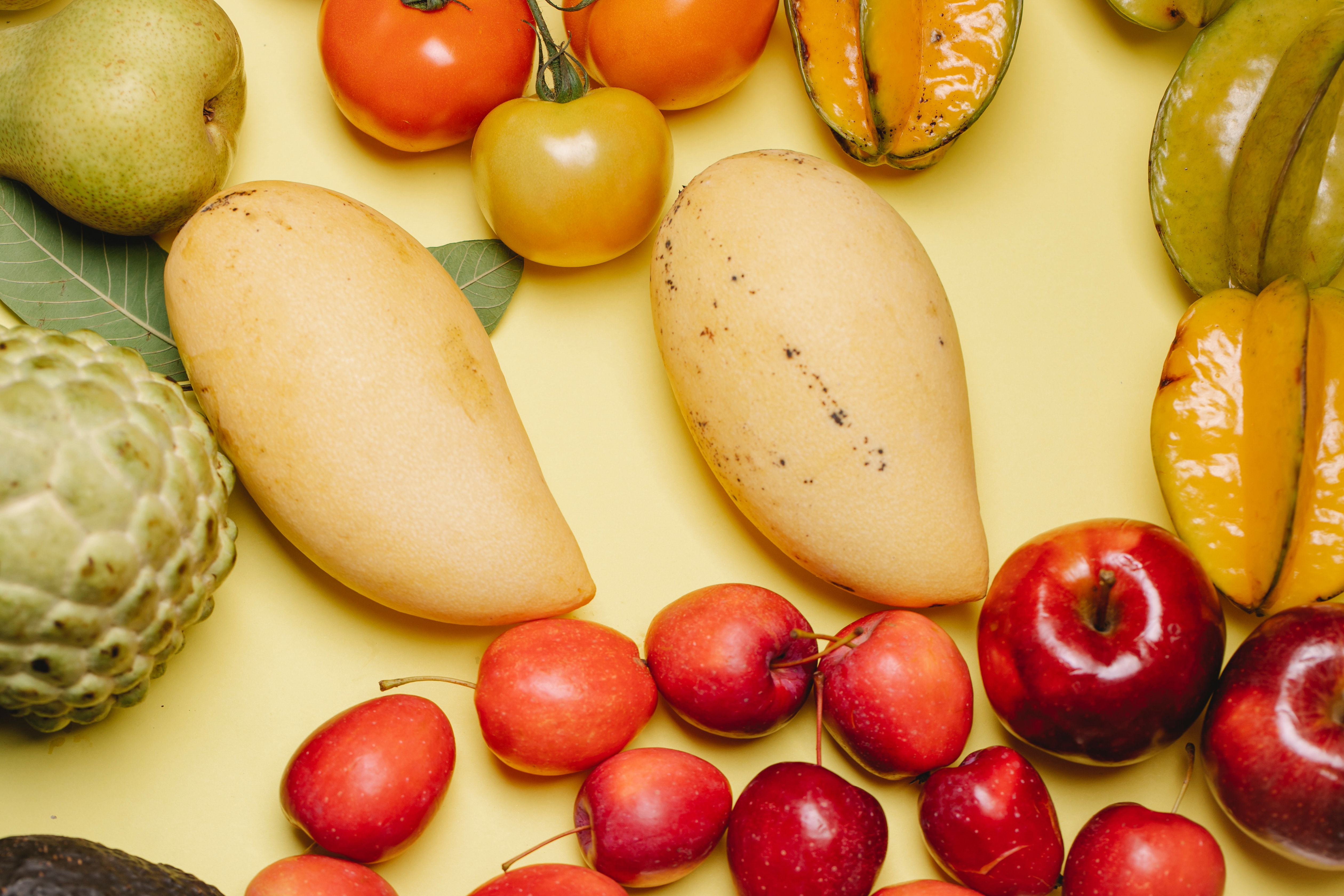 A rainbow diet is full of nutrients and has many health benefits
