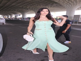 Nora Fatehi के स्टाइलिश बैग्स की कीमत सुनकर उड़ जाएंगे आपके होश, कीमत है लाखों में Nora Fatehi के स्टाइलिश बैग्स की कीमत सुनकर उड़ जाएंगे आपके होश, कीमत है लाखों में