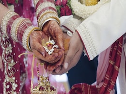 2023 में इन 11 शुभ मुहूर्त में आप नवंबर और दिसंबर में कर सकते हैं शादी, जानें इन 2 महीनों में कितने हैं लग्न 2023 में इन 11 शुभ मुहूर्त में आप नवंबर और दिसंबर में कर सकते हैं शादी, जानें इन 2 महीनों में कितने हैं लग्न