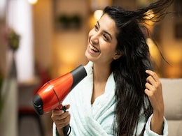 बालों को मुलायम बनाने के लिए ऐसे करें कंडीशनर का इस्तेमाल, घर पर भी तैयार कर सकते हैं यह Co-wash बालों को मुलायम बनाने के लिए ऐसे करें कंडीशनर का इस्तेमाल, घर पर भी तैयार कर सकते हैं यह Co-wash