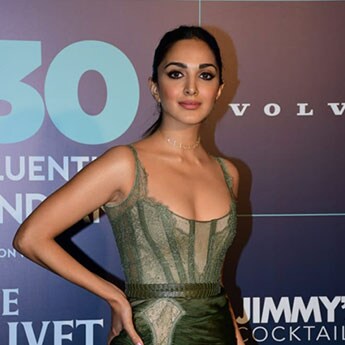 kiara advani green dress Kiara Advani raising the temperature high in this sequin green dress for #BhoolBhulaiyaa2 promos. Take a look! | Nevanta