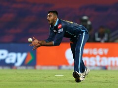 "He Was Picked But Not Raina": Vijay Shankar Trolled After Flopping vs RR