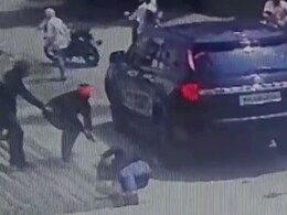 संजय बियानी मर्डर केस : अपराधियों की गिरफ्तारी के लिए एसआईटी गठित, CCTV फुटेज का भी लिया जा रहा सहारा संजय बियानी मर्डर केस : अपराधियों की गिरफ्तारी के लिए एसआईटी गठित, CCTV फुटेज का भी लिया जा रहा सहारा