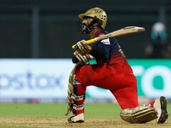 RCB Star Dinesh Karthik "Reprimanded" For Breaching IPL Code Of Conduct