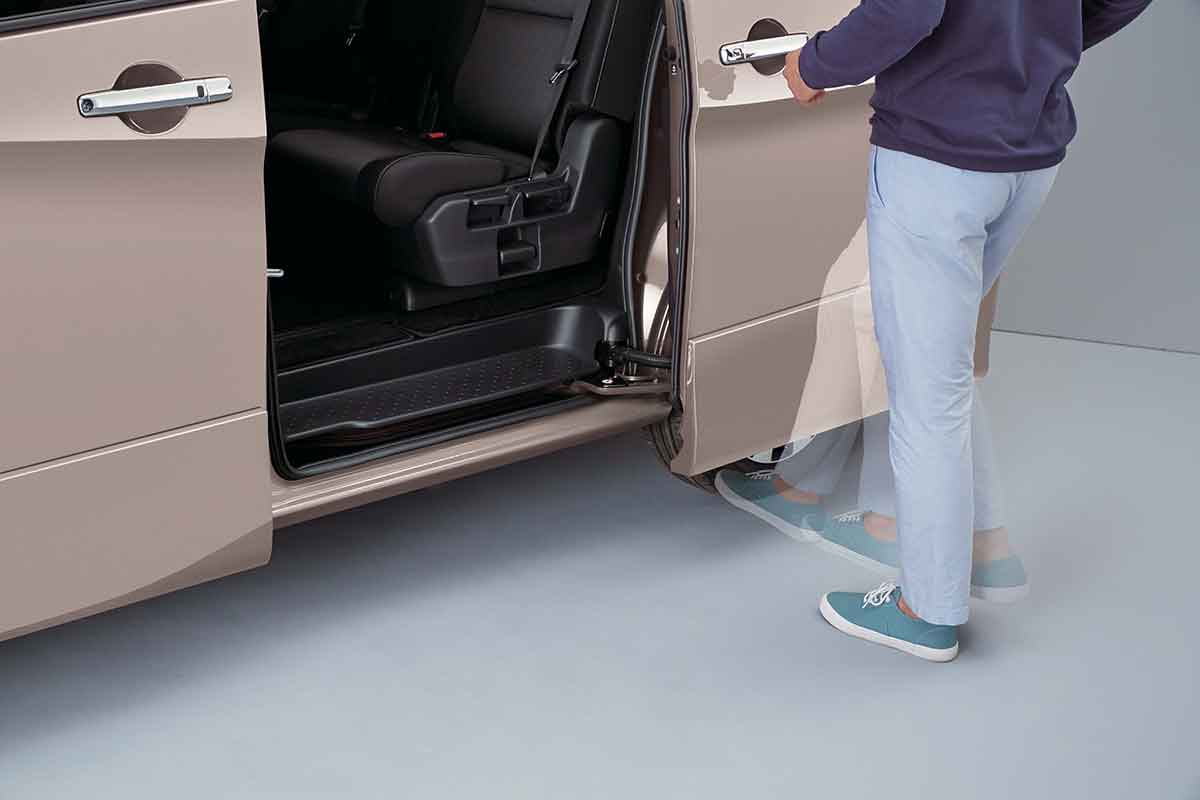 Hands-Free Automatic Sliding Doors