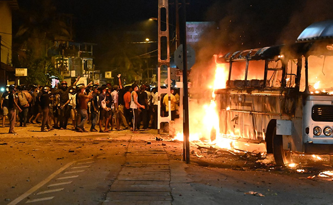 45 Arrested For Protests As Crisis Worsens In Sri Lanka, Curfew Lifted