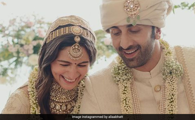Ranbir Kapoor, Alia Bhatt Wedding: "Couple Took 4 <i>Pheras</i>, Had Special Pandit," Reveals Rahul Bhatt