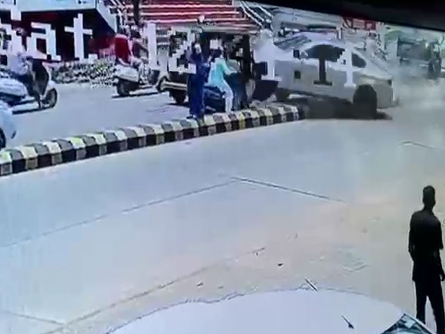 On Camera, Speeding BMW Jumps Divider, Rams Woman On Scooty In Mangaluru