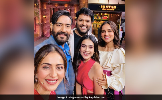 <i>Runway 34</i> Celeb Review: "Brilliant, Full Of Thrill" - Kapil Sharma's Verdict