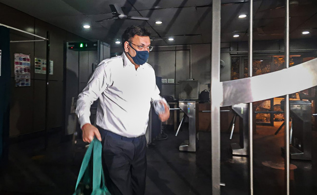CBI Files Charges Against Ex ABG Shipyard Chief In Rs 1,688 Crore Bank Fraud Case