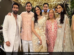 Ranbir Kapoor, Alia Bhatt Wedding: Akash And Shloka Ambani Posed With The Jains. More Inside Pics Ranbir Kapoor, Alia Bhatt Wedding: Akash And Shloka Ambani Posed With The Jains. More Inside Pics