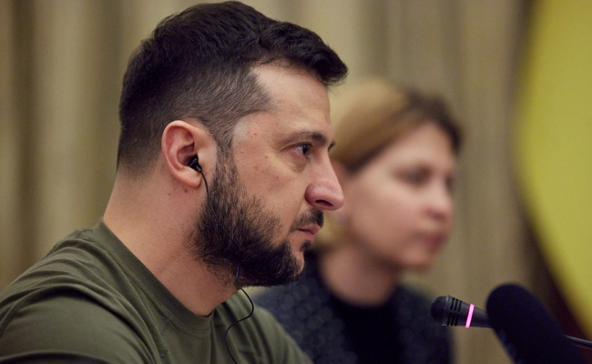 Russia Using Phosphorous Bombs, Says Ukraine's President Zelensky
