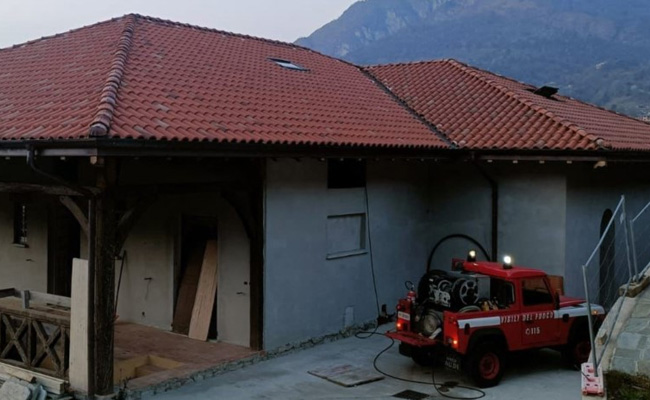 "Killer", "No War" Slogans Scrawled In Russian TV Anchor's Italy Villa