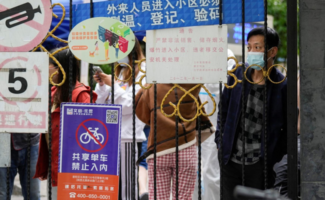 Shanghai Vows Punishment For Covid Lockdown Violators As Cases Hit 25,000