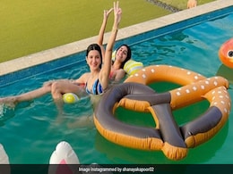 शनाया कपूर ने शेयर की पूल टाइम फोटो, एक्ट्रेस का सिजलिंग लुक देख कर थाम लेंगे दिल शनाया कपूर ने शेयर की पूल टाइम फोटो, एक्ट्रेस का सिजलिंग लुक देख कर थाम लेंगे दिल