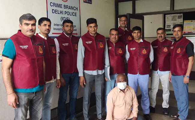 खुद को मरा बताकर 26 साल से फरार नक्सली नेता गिरफ्तार, पुलिस अधिकारी की हत्या की थी