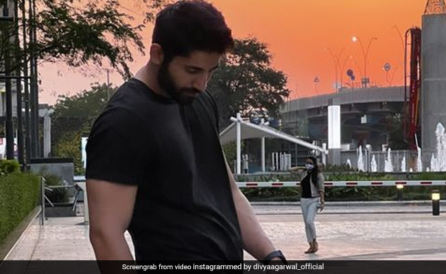 <i>Bigg Boss OTT</i> Winner Divya Agarwal Wishes Ex-Boyfriend Varun Sood On Birthday. His Reply